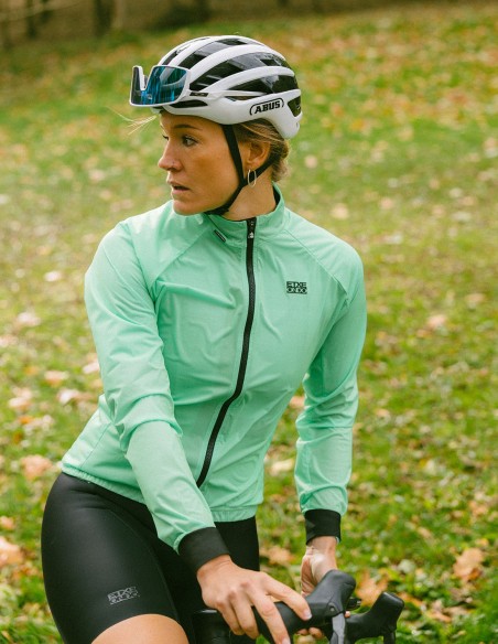 EON JACKET