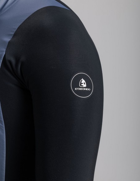 URRUN GORE-TEX WINDSTOPPER JACKET